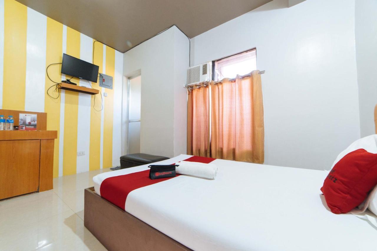 Hotel Reddoorz @ Aparente Gensan General Santos City Exterior foto