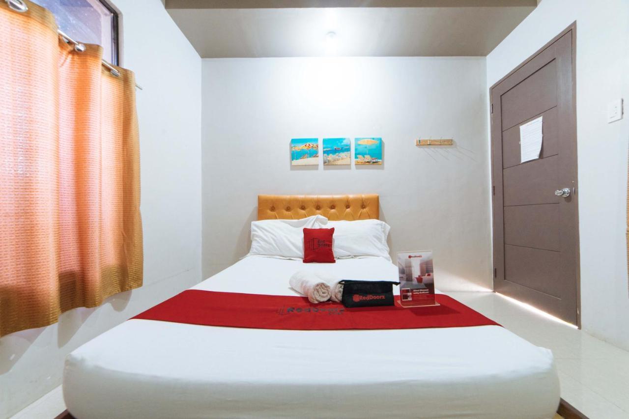 Hotel Reddoorz @ Aparente Gensan General Santos City Exterior foto