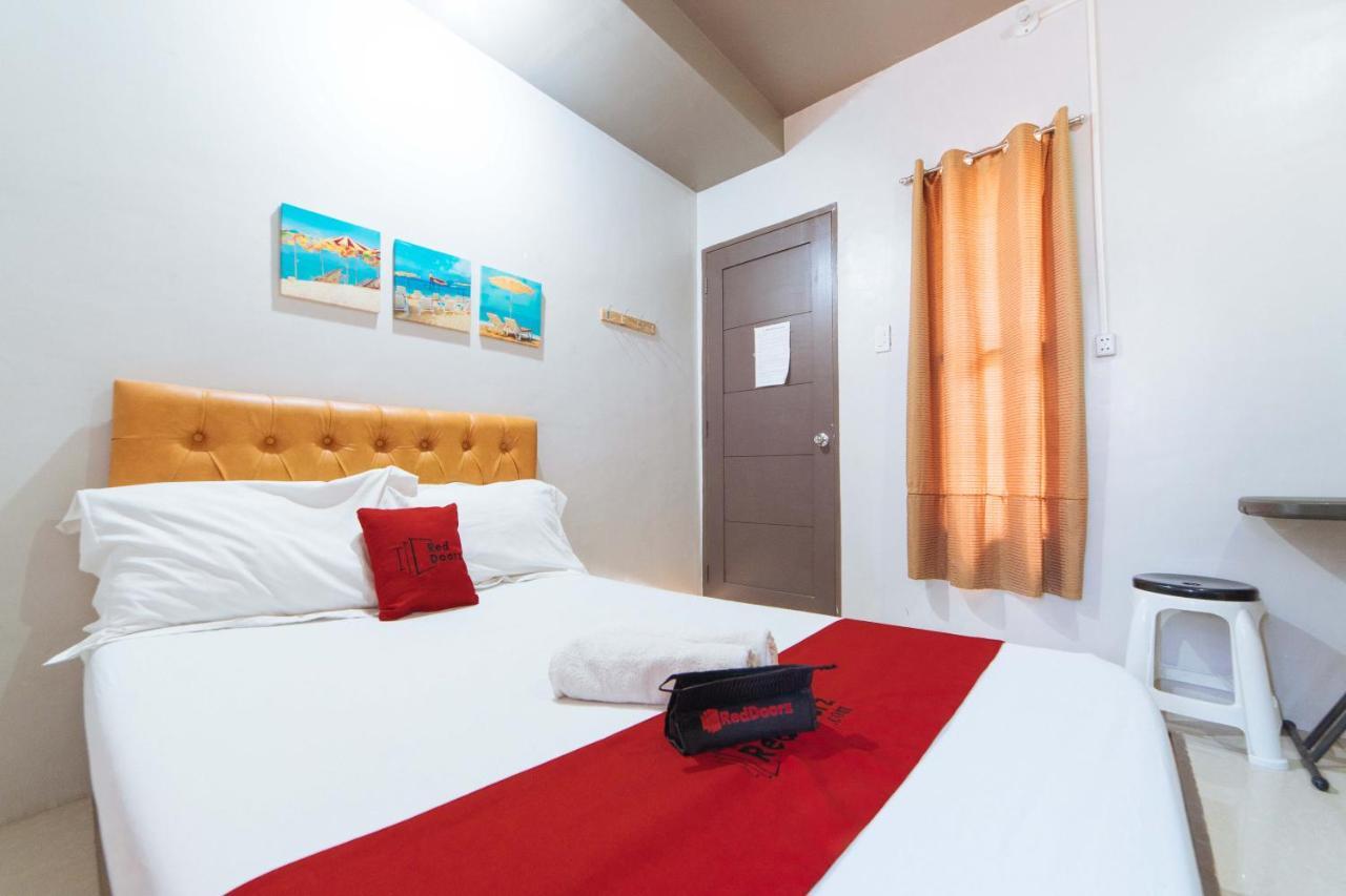 Hotel Reddoorz @ Aparente Gensan General Santos City Exterior foto
